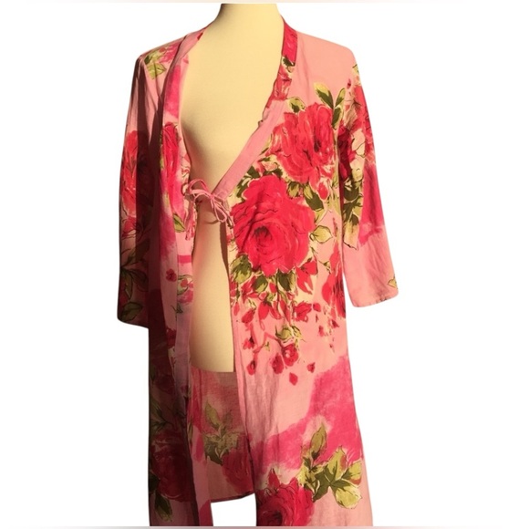 Women’s Floral Robe (OS) - Picture 2 of 3